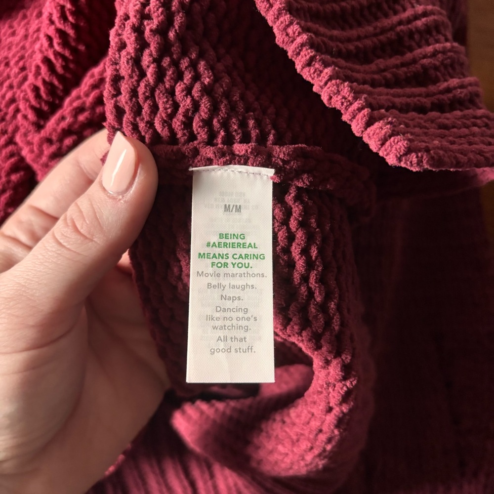 NWOT Aerie Like Candy Crew Knit Sweater Size Medium M Oversized - Picture 10 of 11